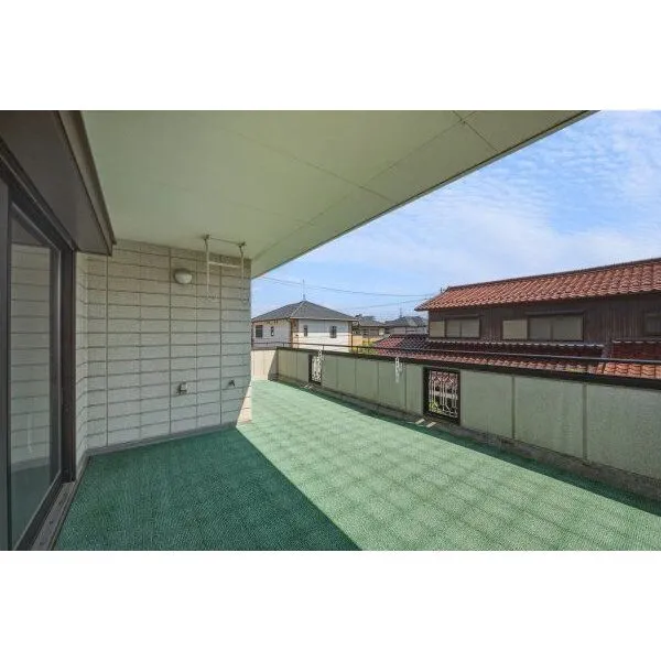 岩倉市泉町板屋 バルコニー