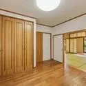 岩倉市泉町板屋 洋室
