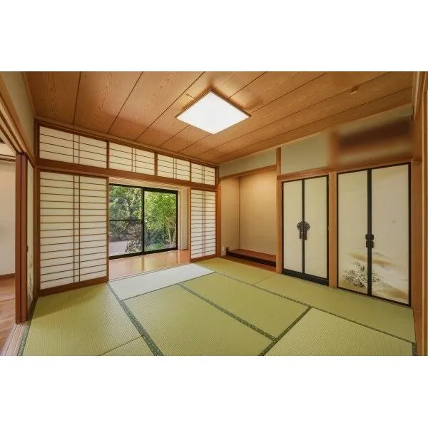 岩倉市泉町板屋 和室