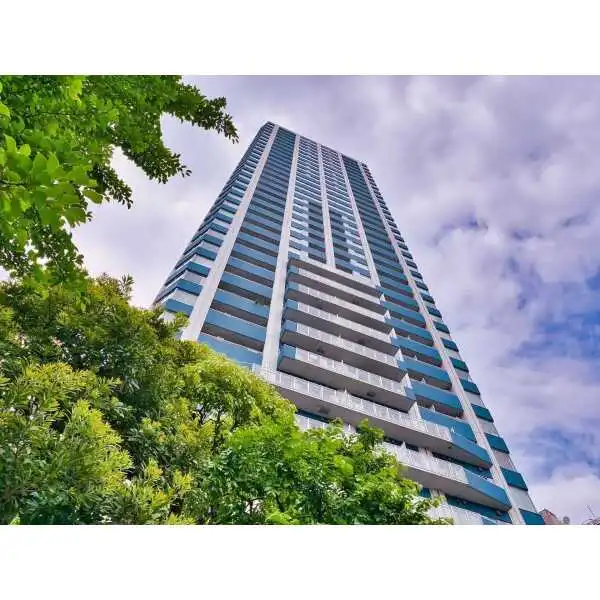 シティタワー新宿新都心 外観