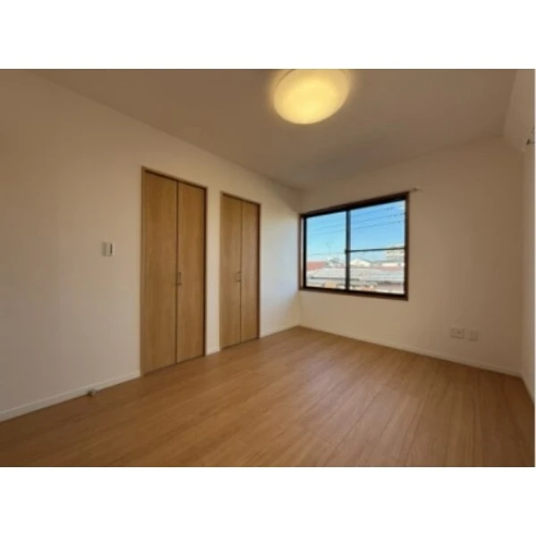 中野区鷺宮５丁目 約6.3帖の洋室（3F）