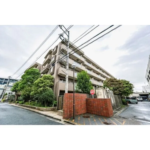 ルイシャトレ調布 マンション外観
