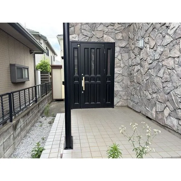 さいたま市緑区大字三室 玄関