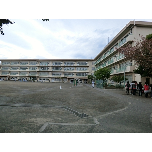 町田市西成瀬３丁目 町田市立成瀬台小学校（小学校）まで約740m（徒歩10分）