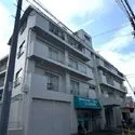 世紀コーポ大森東 京浜急行線「大森町」駅まで徒歩8分、通勤・通学やお出かけに便利な立地。南東角住戸のご案内です。