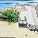 横浜市港南区港南３丁目 徒歩10 分圏内にスーパー・コンビニ・ドラッグストアが揃う、便利な立地！
