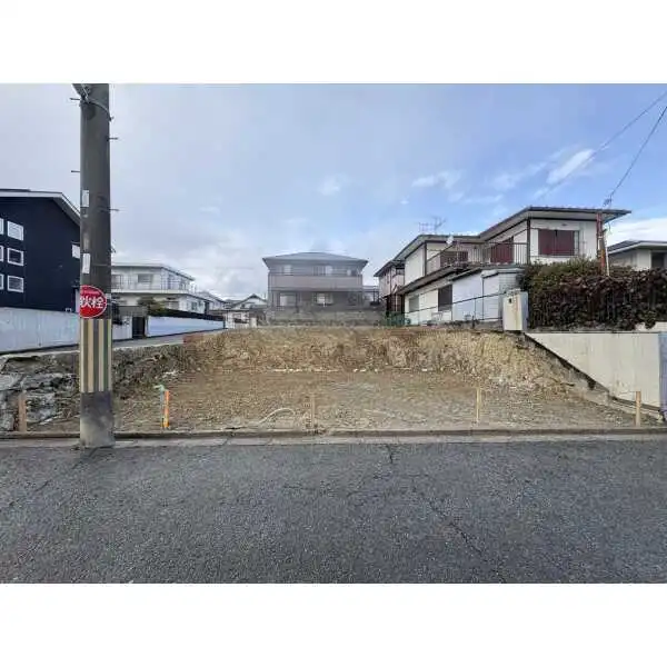 箕面市粟生新家５丁目 外観