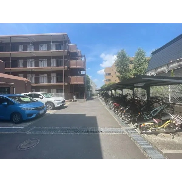 ペアパレス上池台No.1 駐車スペース
