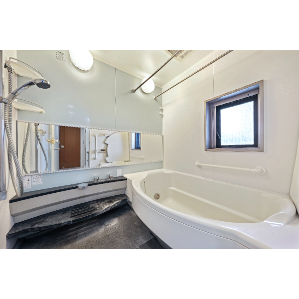 ライオンズマンション沢之町ガーデンタワー 浴室