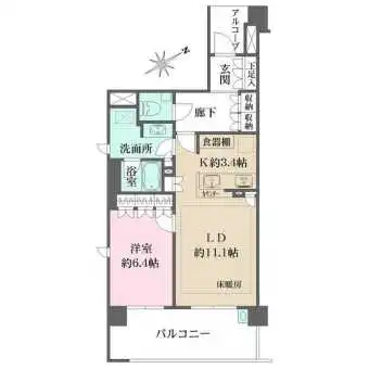 収納豊富な間取り設計。玄関前にアルコーブ(3.3平米)有り。バルコニーはスロップシンク付き。