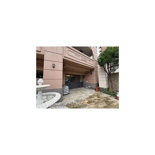 アリスト上本町クラッシィ エントランス