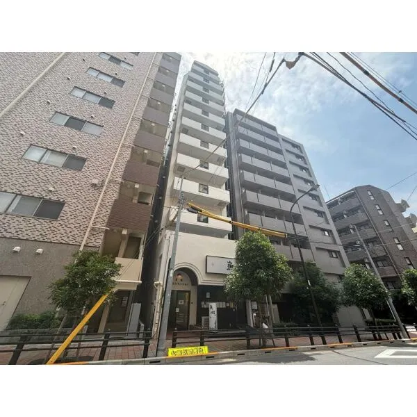 巣鴨第2SYマンション 外観：左から2番目の白い建物