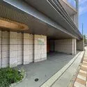ザ・パークハウス茅ヶ崎本村 24時間営業のマックスバリュエクスプレス茅ヶ崎若松店まで約670mなど、徒歩圏内に買い物施設が点在。