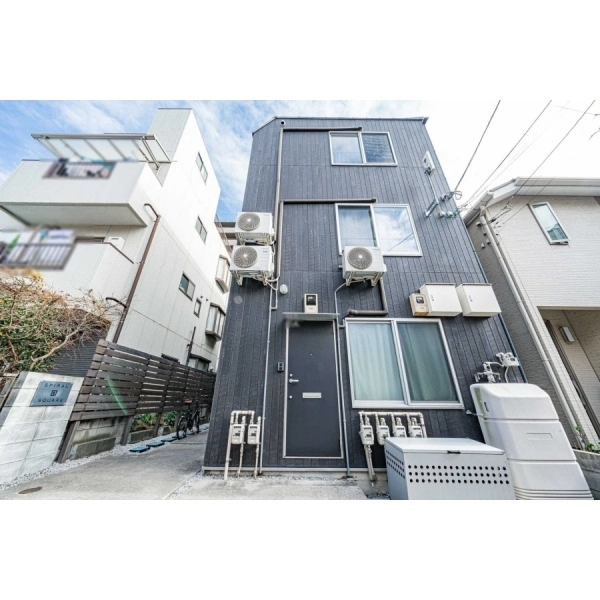 足立区梅田５丁目　１棟アパート 外観