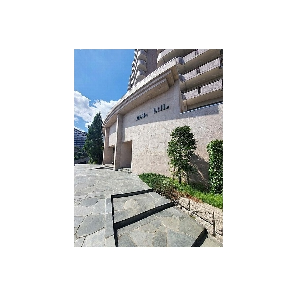 モア・クレスト我孫子ヒルズ 外観