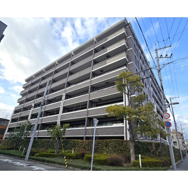 ライオンズ西宮北口室川町 外観