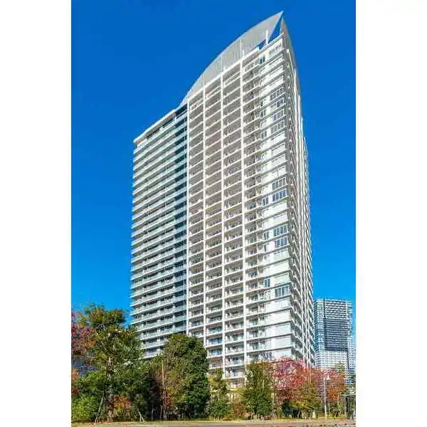 ベイズタワー&ガーデン 外観