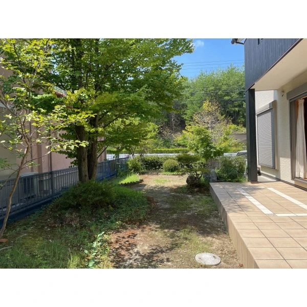 瀬戸市みずの坂３丁目 庭