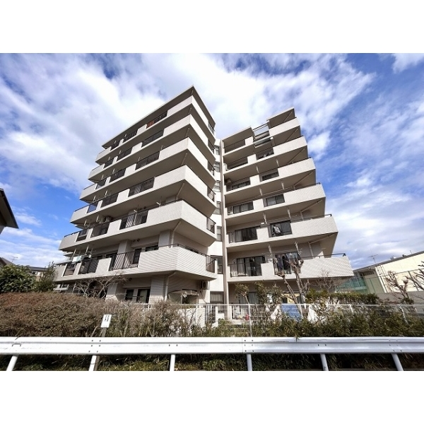 クレスト初石 外観