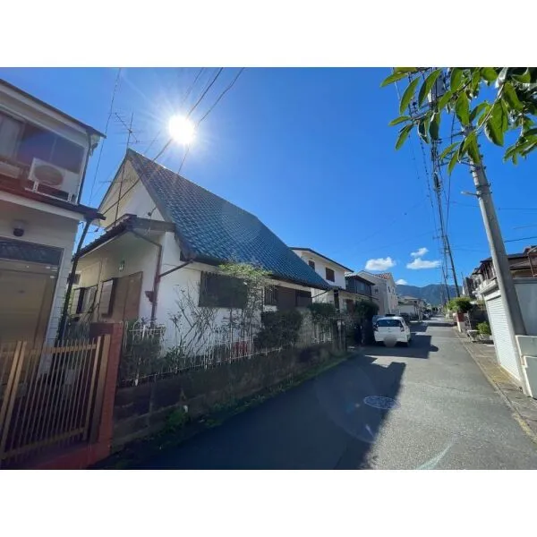 厚木市まつかげ台 前面道路