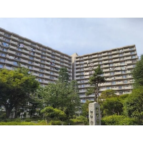 光が丘パークタウン大通り南７号棟 建物外観