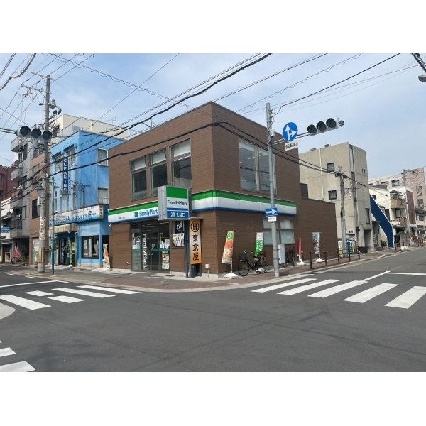 大阪市旭区新森３丁目 ファミリーマート　新森三丁目店（コンビニ）まで約350m（徒歩5分）