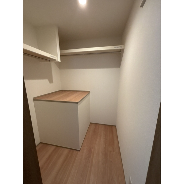 横浜市鶴見区朝日町1丁目 3階WIC