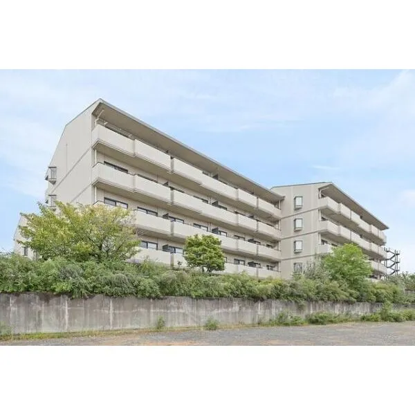 リノア新松戸２号棟 JR常盤緩行線・武蔵野線「新松戸駅」徒歩１２分