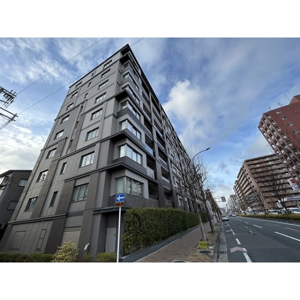 プレミスト京都西院 外観