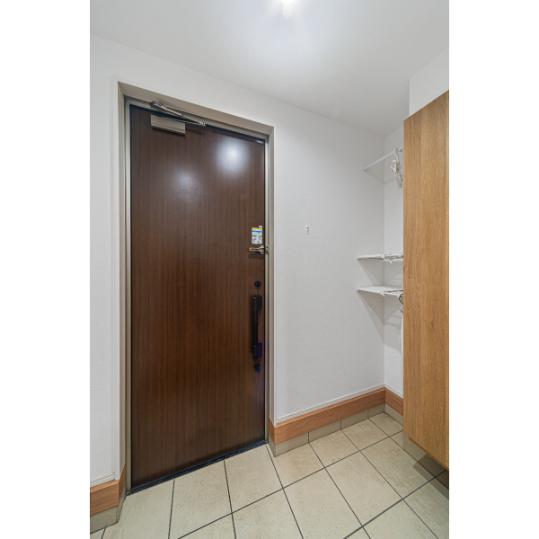 大和市つきみ野６丁目 玄関