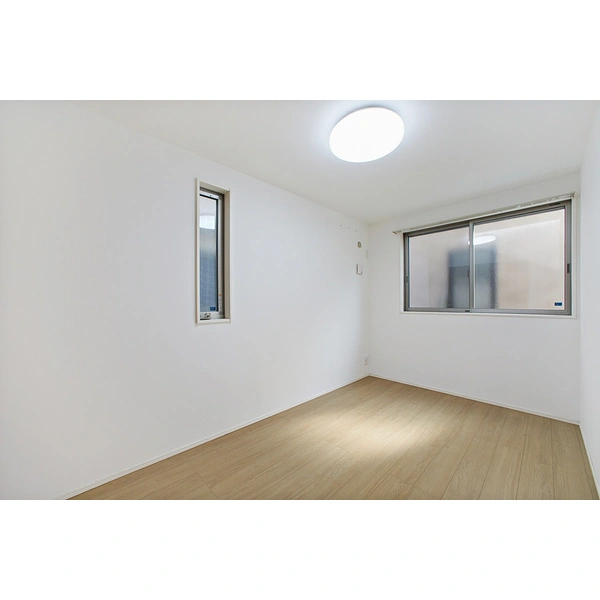 大和市つきみ野6丁目 1階南東側納戸