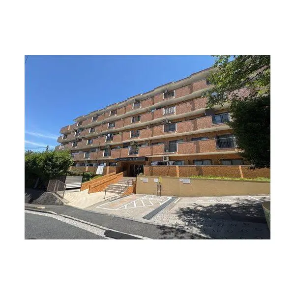 ダイアパレス東寺尾第三 外観