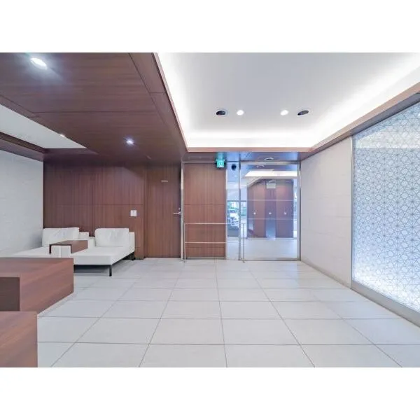 ライオンズ蒲田レジデンス 居住者様、来客者様のくつろげるソファ