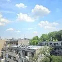 プラウド浦和仲町アクアフォーレ 眺望：バルコニーからは別所沼公園の緑を望みます(ズーム無)