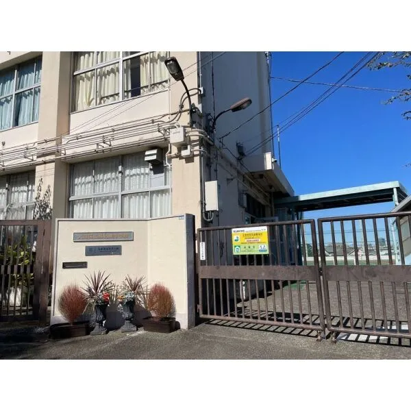 大田区南馬込1丁目 大田区立馬込東中学校(中学校)まで約310m(徒歩4分)