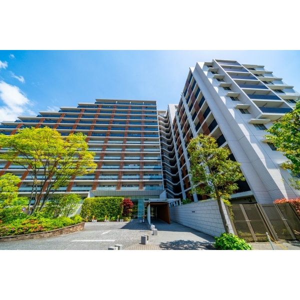 イーストゲートスクエア 外観