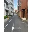 文京区本郷２丁目 東側前面道路