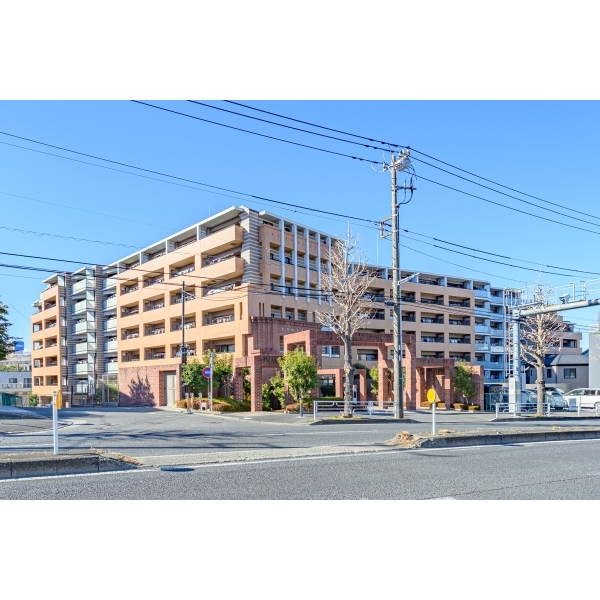 クレストフォルム横浜片倉町 外観
