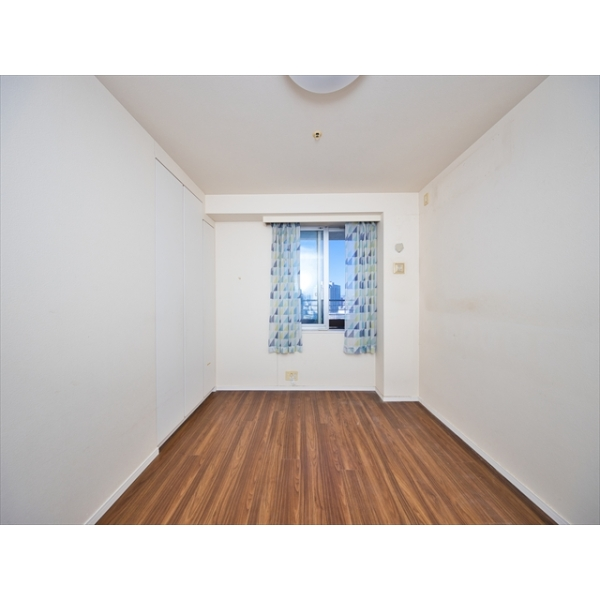 ＴＨＥ　ＴＯＹＯＳＵ　ＴＯＷＥＲ 洋室