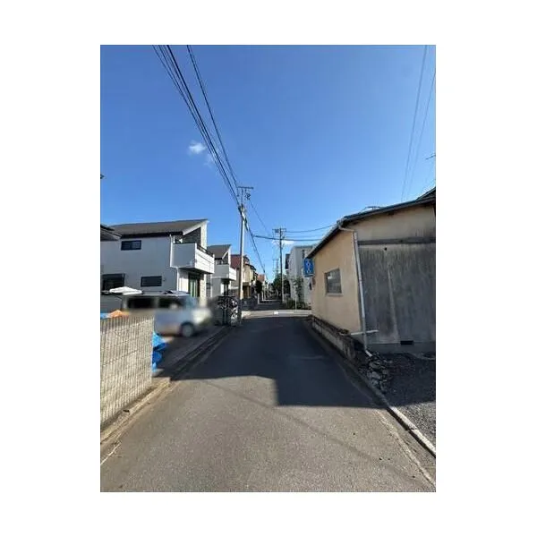 西東京市新町５丁目 前面道路（２０２６年７月撮影）