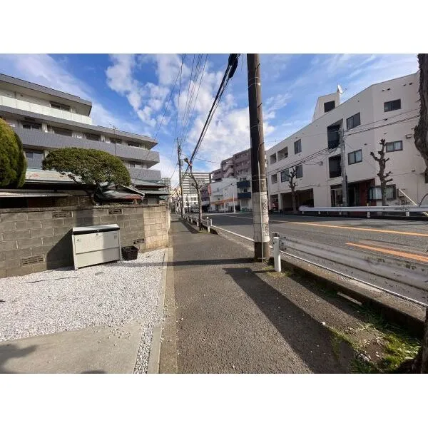 藤沢市本町２丁目 前面道路
