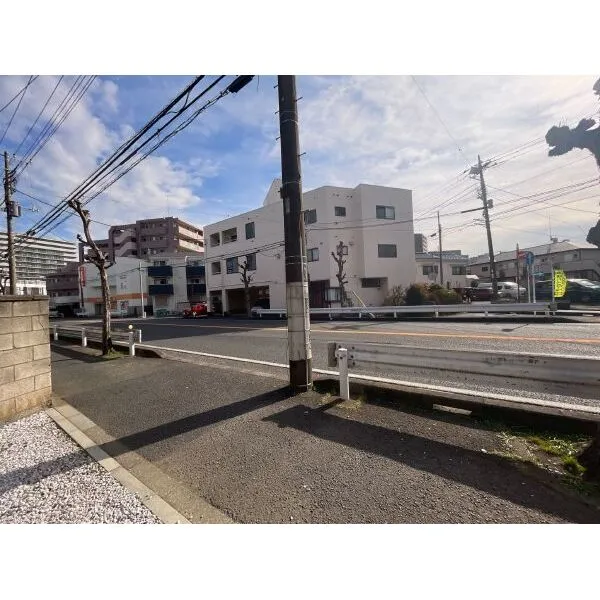 藤沢市本町２丁目 前面道路