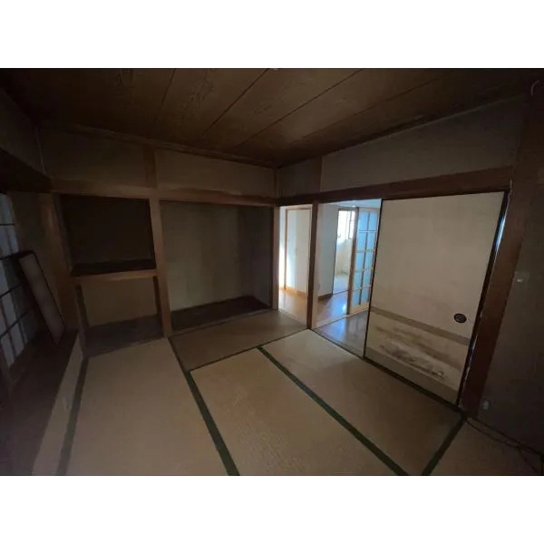 三郷市戸ケ崎５丁目 １階　和室