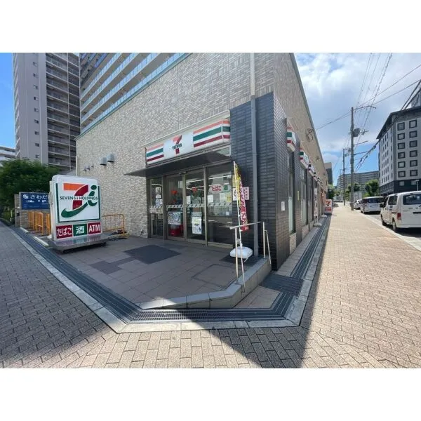 桜宮リバーシティ・ウォータータワープラザ セブンイレブン桜ノ宮駅前店（コンビニ）まで約290m（徒歩4分）