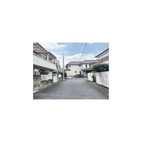 北区西ケ原３丁目 南西側前面道路