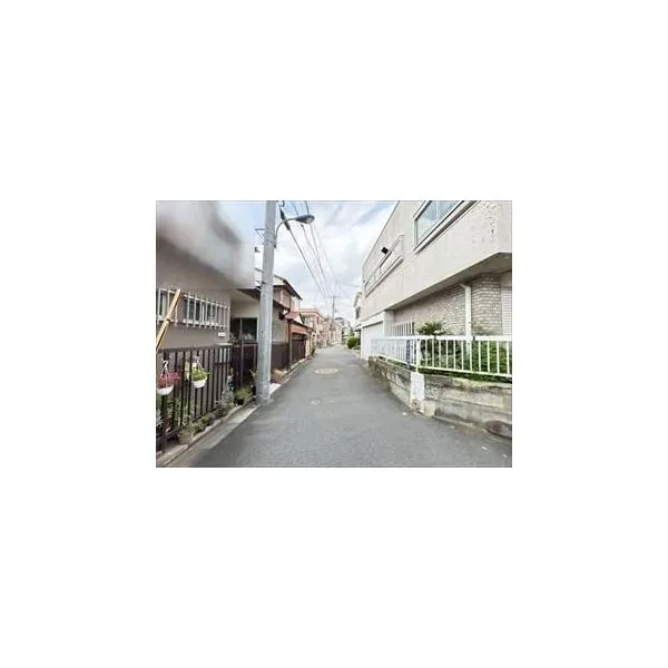 北区西ケ原３丁目 北西側前面道路