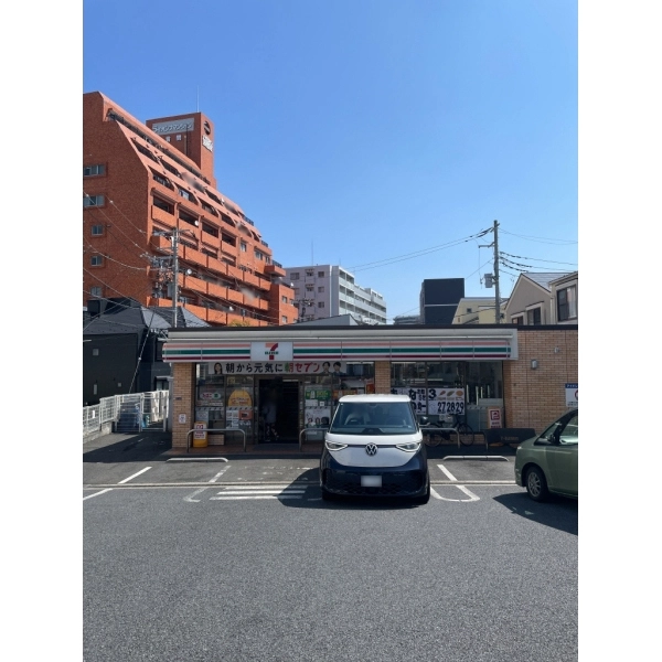 墨田区向島５丁目 セブンイレブン墨田向島５丁目店（コンビニ）まで約190m（徒歩3分）