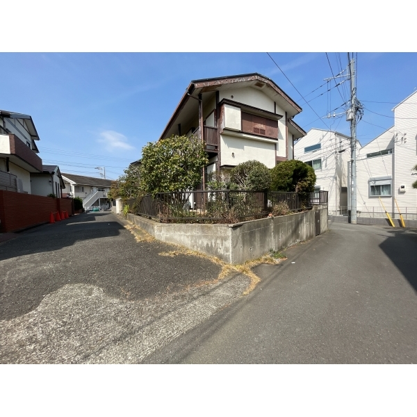 藤沢市辻堂元町４丁目 南、東側道路