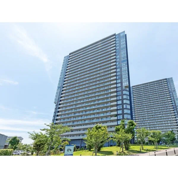リヴァリエＣ棟 外観