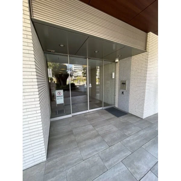 キセラ川西オリヴィエ サブエントランス